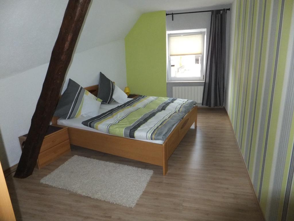 Appartamento Haus Margarete Zell an der Mosel Esterno foto