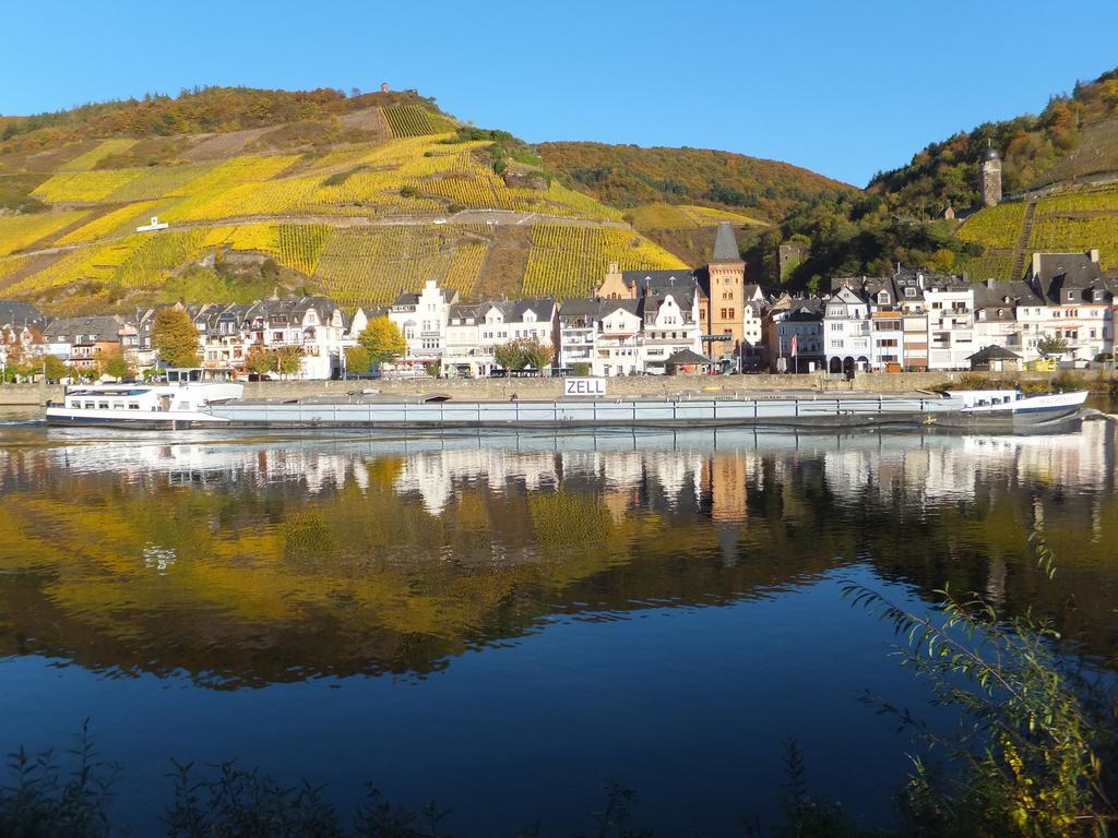 Appartamento Haus Margarete Zell an der Mosel Esterno foto